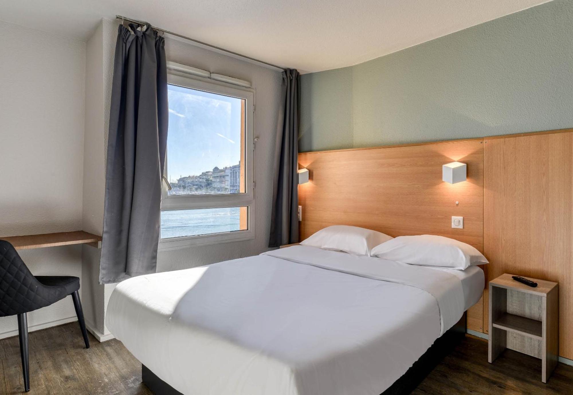 Standard Double or Twin Room,1679576835:JPEG